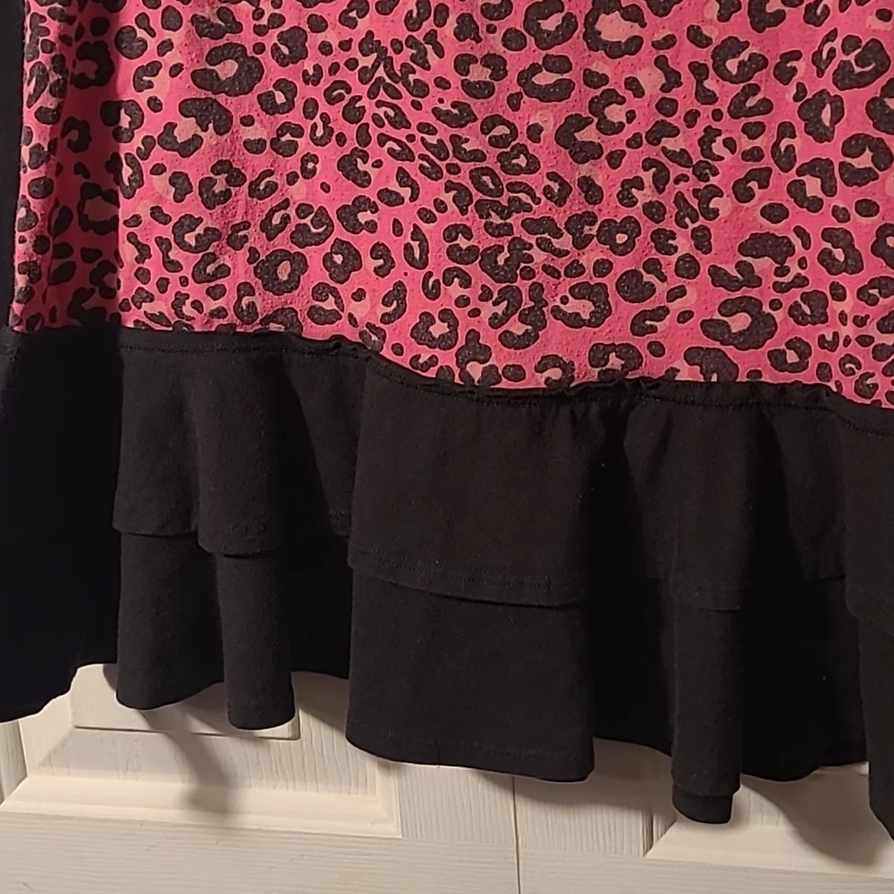 Justice Girls size 10 pink and black animal print sparkly necklace ruffled shirt